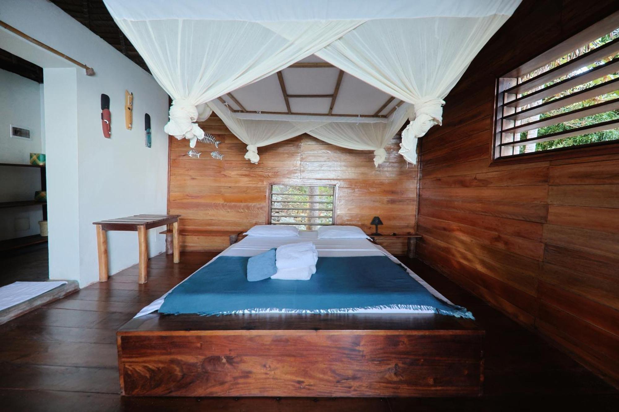 Nosy Komba Lodge Exterior photo